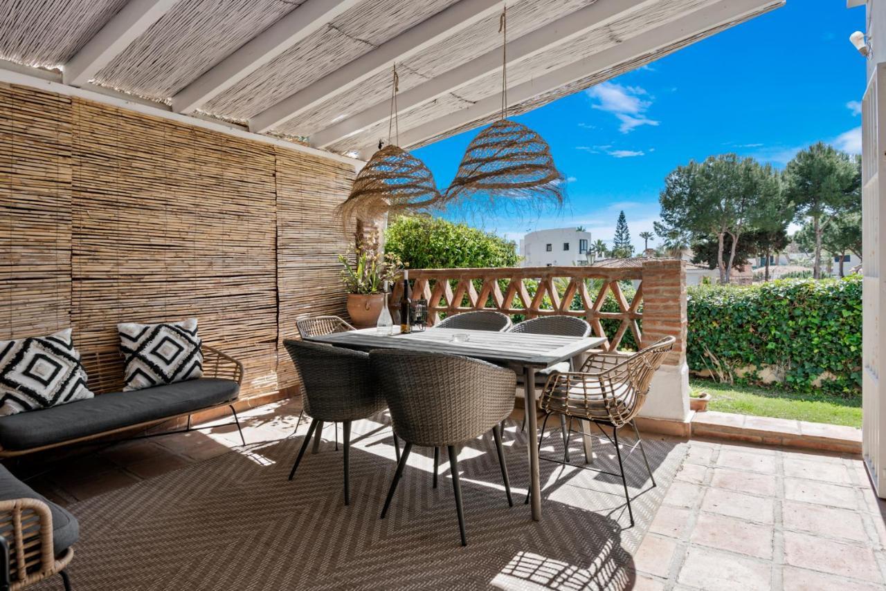 Stunning Townhouse With Pool In Riviera Del Sol By Costarentals - Ref 199 Sitio de Calahonda ภายนอก รูปภาพ